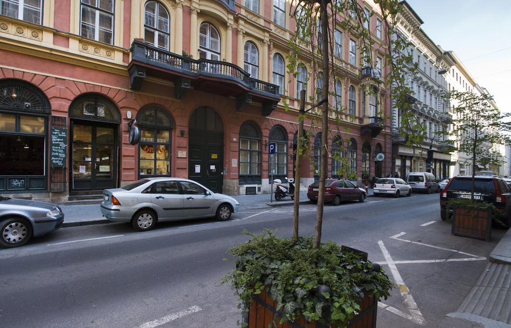 Nn Apartman Budapest Exterior foto